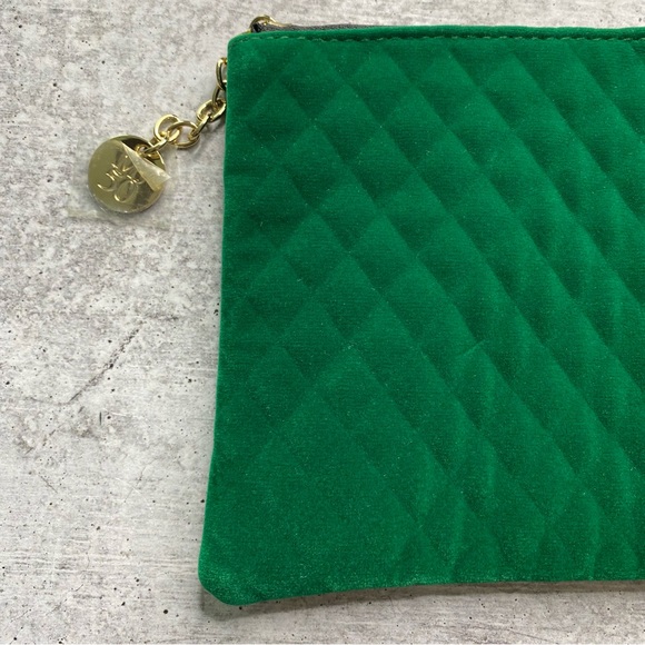 Mario Badescu Green Velvet Makeup Toiletries Bag - Picture 4 of 8